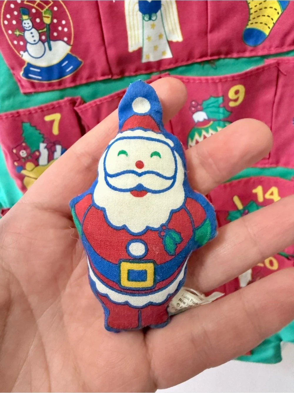 Vintage 1995 Avon Countdown to Christmas Fabric Advent Calendar Santa Wall Hang